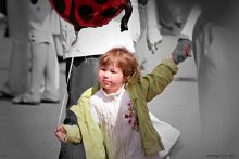 Детский мир / Всем выйти из сумрака! А то шарик лопну...