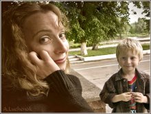 Моя мама самая лучшая / Об этом мальчике с мамой, переживающих сложные времена, писал http://photoclub.by/work.php?id_photo=40735&id_auth_photo=351#t