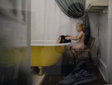 коллекция Сэра Элтона Джона / фотка не моя и не Джона.