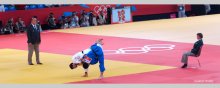 Олимпийский чемпион / Арсен Галстян проводит победный бросок в финальной схватке Олимпийского турнира в Лондоне 2012 по дзюдо в весовой категории до 60 кг. против японца Хираока и завоевывает первую золотую Олимпийскую медаль для России (и вообще первую в медальном зачете). Кстати, это первое Олимпийское золото для России по дзюдо со времен распада СССР!
http://www.charmestudio.org.ua