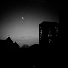 [Full Moon] / ...вид на Фарный костёл и Новогрудский замок