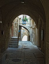 в веках / поезка в иерусалим повлекла за собой серию фотографий. одна из улочек этого древнего города