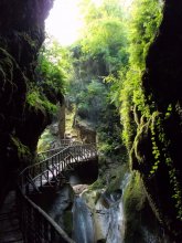 Grotte Del Caglieron / Система гротов в Альпах