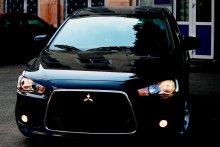 Mitsubishi Lancer X (black edition) / Фото авто