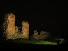 Кревский замок / эксперименты с фонариком