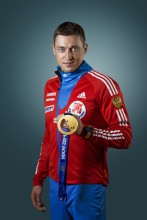Золото / Олимпийский чемпион Александр Легков