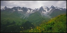 В горах Кавказа / ...