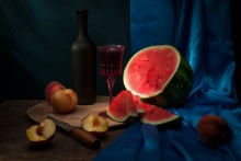 Арбуз и персики / Натюрморт с арбузом, персиками и вином