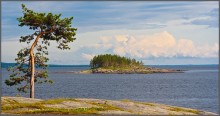 Острова и облака / Остров в Белом море.