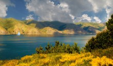 Прогулка на паруснике / Севан - горное озеро, 1900 над уровнем моря