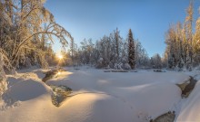 Река занесенная снегом. / Ленинградская область, река Рощинка. Февраль, 2015.