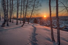 Зимнее утро / Восход в поселке