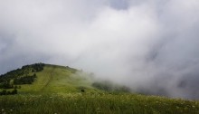 утрений туман / облока