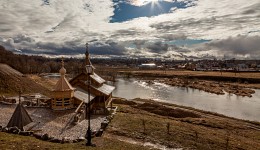 Весенний Боровск / город Боровск. Калужская область. Вид на город с холма