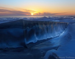 Острые грани Байкала / Необычные формы Байкальского льда