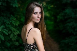 Аня / https://vk.com/begmadima