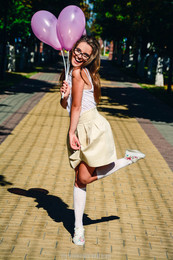 &nbsp; / ...........