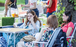 Между нами, девочками / нн закусочная на летней тусовке в Александровском Саду