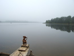 Утренний дозор / Лен.область. Утренняя прогулка вдоль озера. Туман был прекрасен.