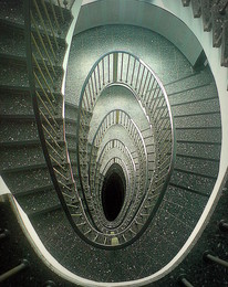 Пятничная лестница / Спираль в бездну