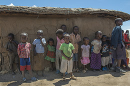 "ДЕТИ АФРИКИ" / ***