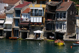 Балконы Босфора / Балконы жителей Стамбула, выходящие на Босфор
