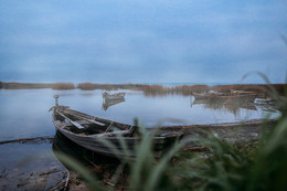 Браслав, Туман / Браславские озера, туман, заброшенные лодки