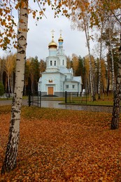 Православный Храм Церковь Введения во Храм Пресвятой Богородицы / Православный Храм Церковь Введения во Храм Пресвятой Богородицы расположен в предместье города Новосибирска наукограде р.п.Кольцово.