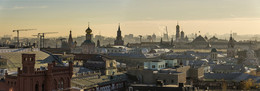 Прогулка по крышам. / Панорама сделана со смотровой площадки Центрального детского мира.