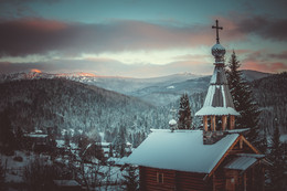 Часовня . рп. Чибижек. / Посреди глухой, необъятной Сибирской тайги