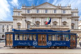 Milano | Teatro alla Scala / Tram vor dem Teatro alla Scala in Mailand