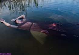 вода... / ***