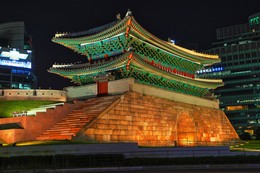 Nam Dae Moon - Seoul South Gate / Nam Dae Moon - Seoul South Gate