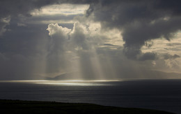 &nbsp; / In Irland ändert sich das Wetter in kürzester Zeit. Hier kurz vor einem Unwetter.
Eine halbe Stunde später schien die Sonne wieder.