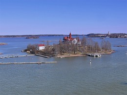 Острова / В Балтийском море имеется огромное количество островов, из которых даже небольшие заселены.