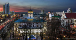 Соборная Площадь города / Вид на исторический центр Минска из окна ...консервной мануфактуры