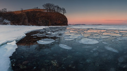 Вот ты какой... первый день весны! / Россия. Побережье Японского моря. Панорама из девяти вертикальных снимков. Canon 5D marklll, Samyang 24mm f/1.4