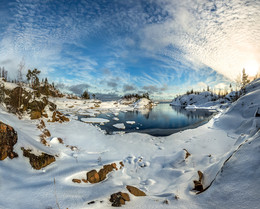 Тёплый зимний день. / Ладожское озеро. Карелия. Февраль, 2016.
