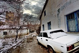 снег тает / зимой в Крыму