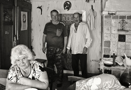лихие пацаны / сюжет деревенской жизни