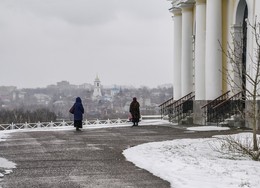  / У стен Высоцкого монастыря. Серпухов