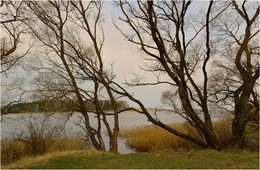 в апреле / ***