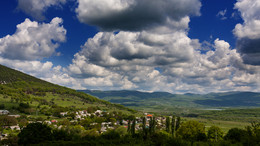 Про облака и горы / Крым, Байдарская долина, с. Широкое