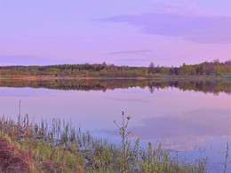 Природные вечерние зарисовки / Перед майским закатом солнца природа преобразилась и улыбаясь ласковым румянцем привлекла на озеро рыбаков