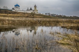 &nbsp; / Еще один взгляд на Высоцкий монастырь и окружающую природу.