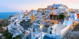 Oia at sunset, Santorini, Greece / Закат в Ойе, Санторини, Греция