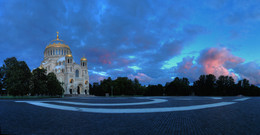 Вечер / Кронштадт. Якорная площадь.