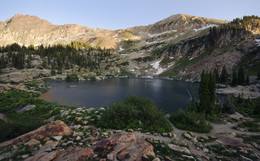 Secret Lake / Озеро с названием Secret Lake расположено в горах Wasatch штата Юта.