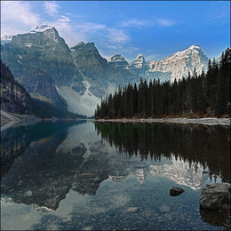 Moraine Lake. / Banff NP - Alberta - Canada.