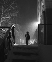 Черно-белое кино / ...а снег идет